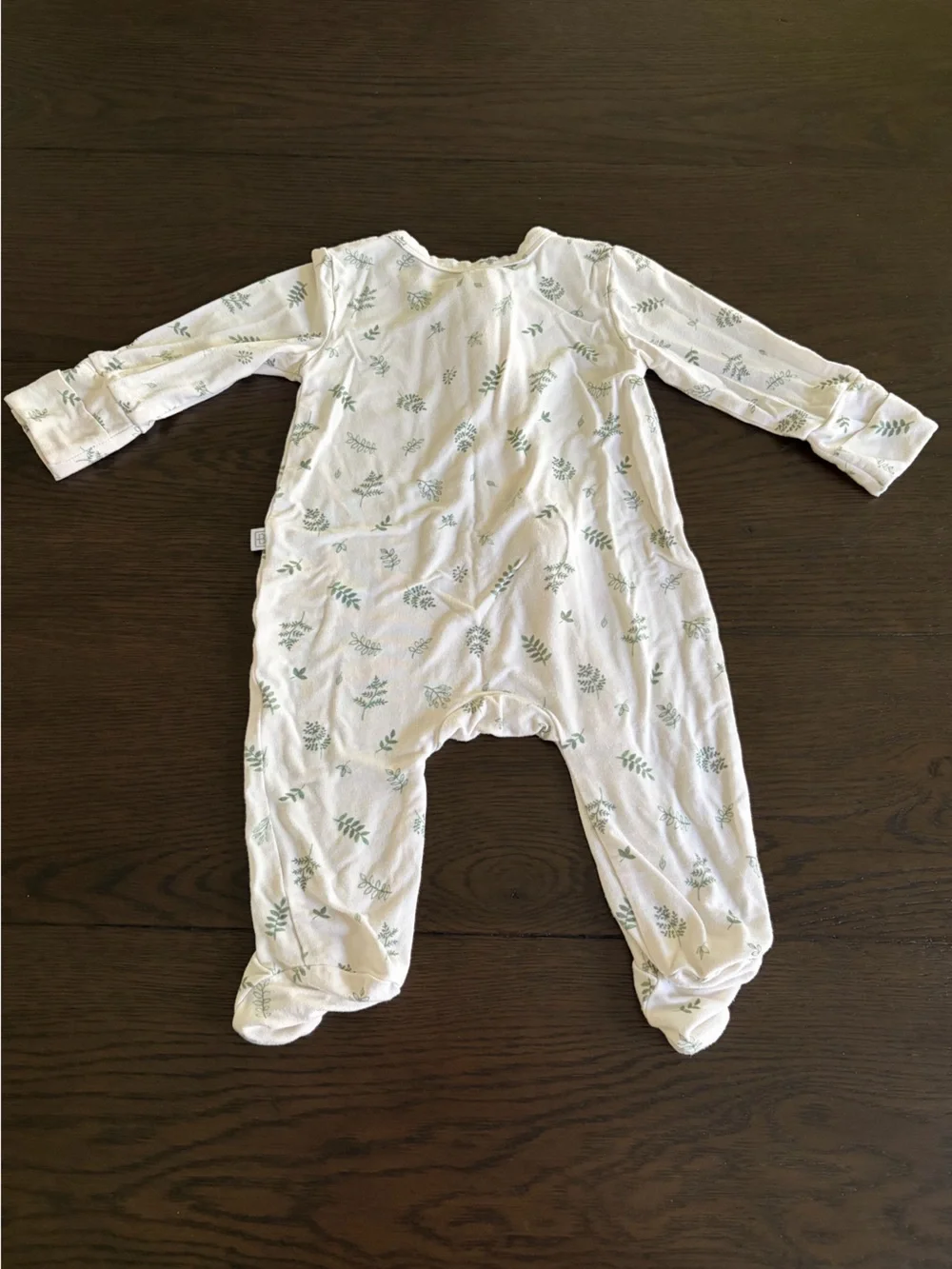 Elegant Baby Bamboo Leaf Print Baby Jumpsuit (0-3M)
